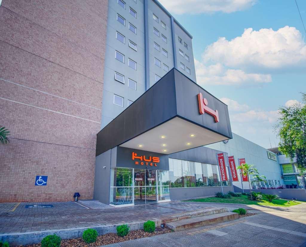 HUS HOTEL Dourados Exterior foto